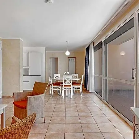 Hotel Les Tourelles 3*
